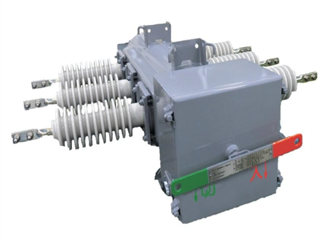 15~35kV ガス開閉器(柱上)